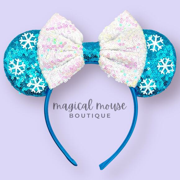 Winter Wonderland Minnie Ears | Disney-Inspired Christmas Mouse Ears Headband - Picture 1 of 5
